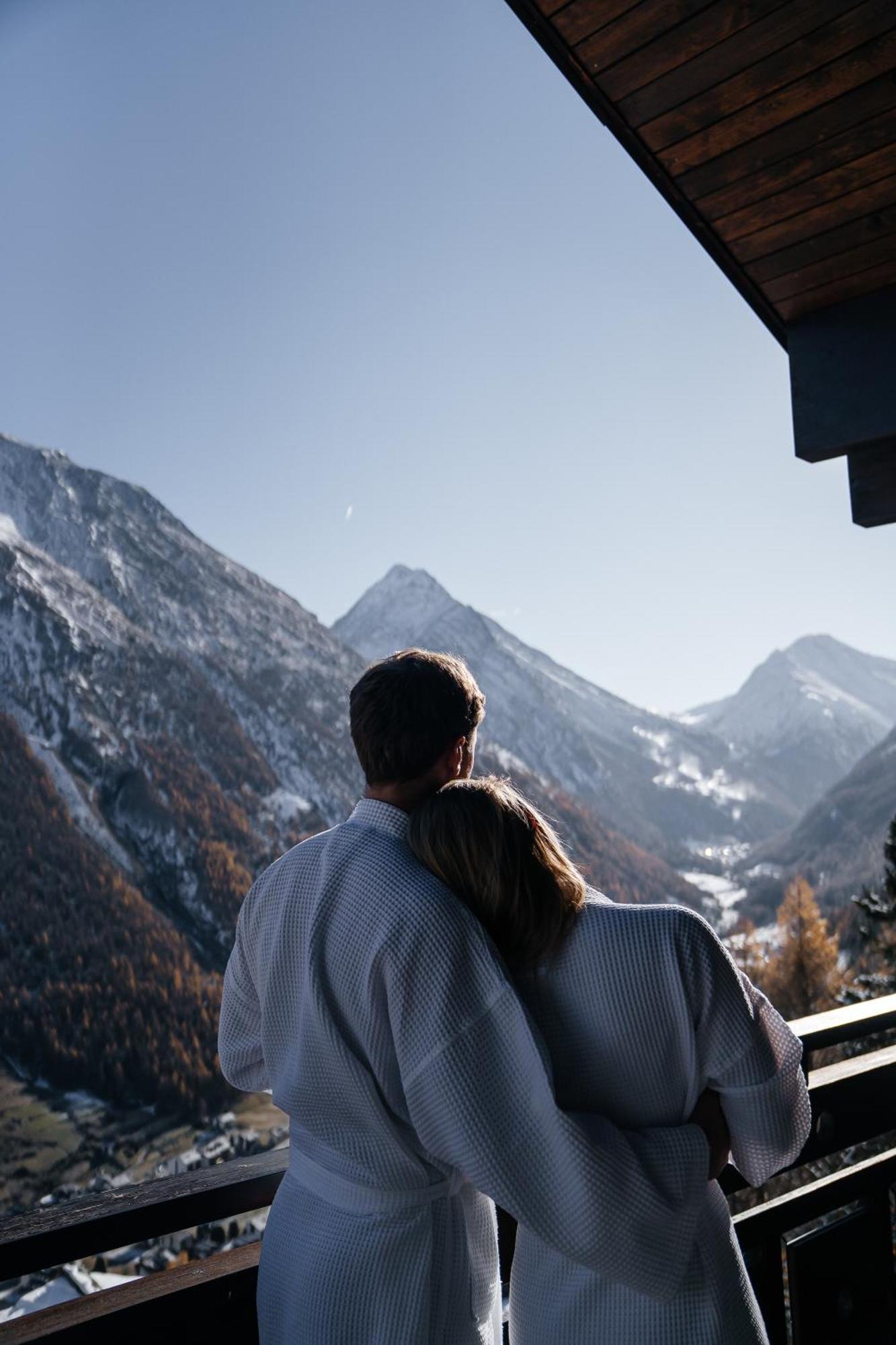 Waldhotel Fletschhorn Panoramic Retreat In Saas Fee מראה חיצוני תמונה